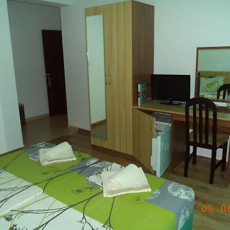 Guest house Sveti Georgi 2*