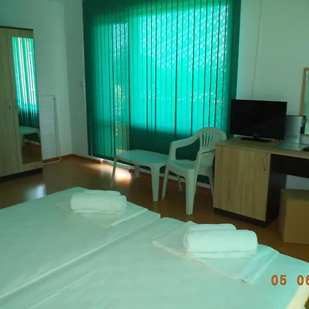 Guest house Sveti Georgi 2*