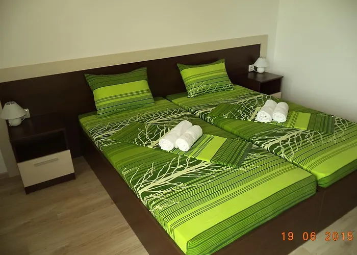 Sveti Georgi בית הארחה